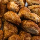 Shami Borek